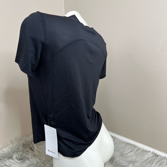 Lululemon high neck run and train tee - Picture 2 of 8